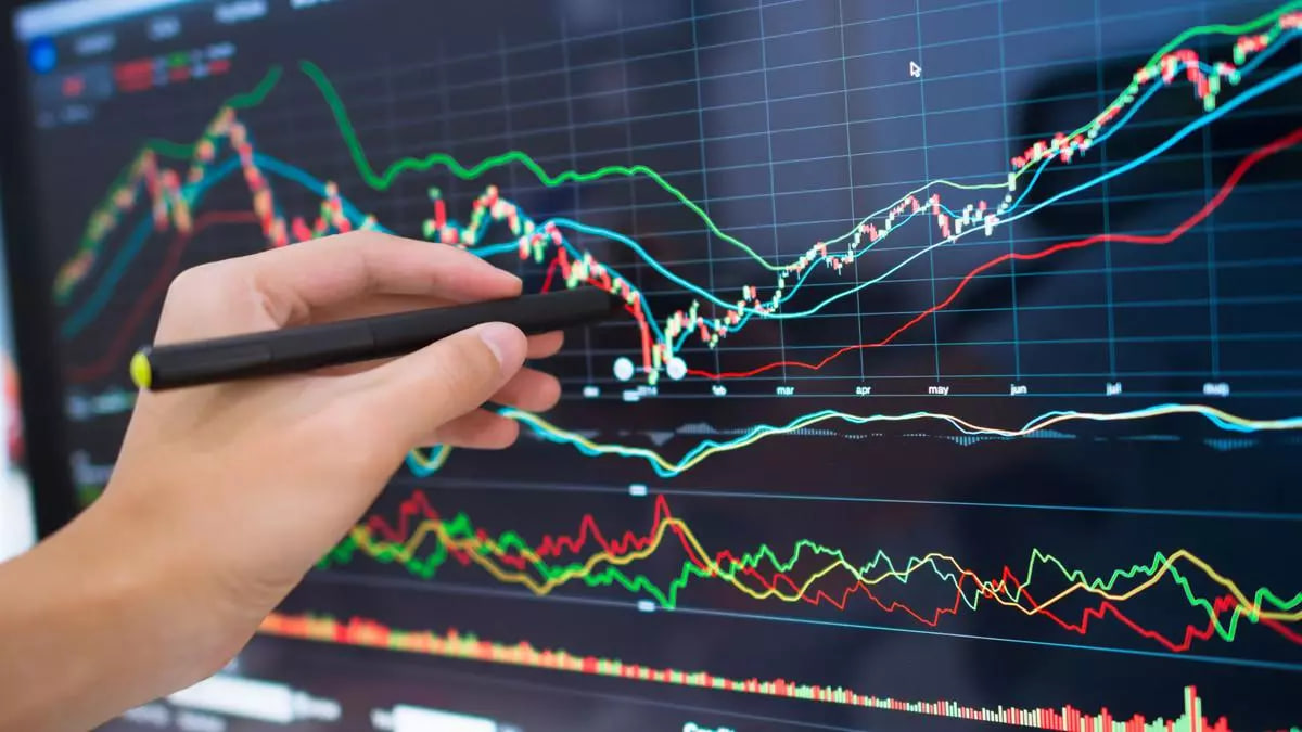 十大配资公司 COMEX黄金期货收跌0.95% 报2536美元/盎司